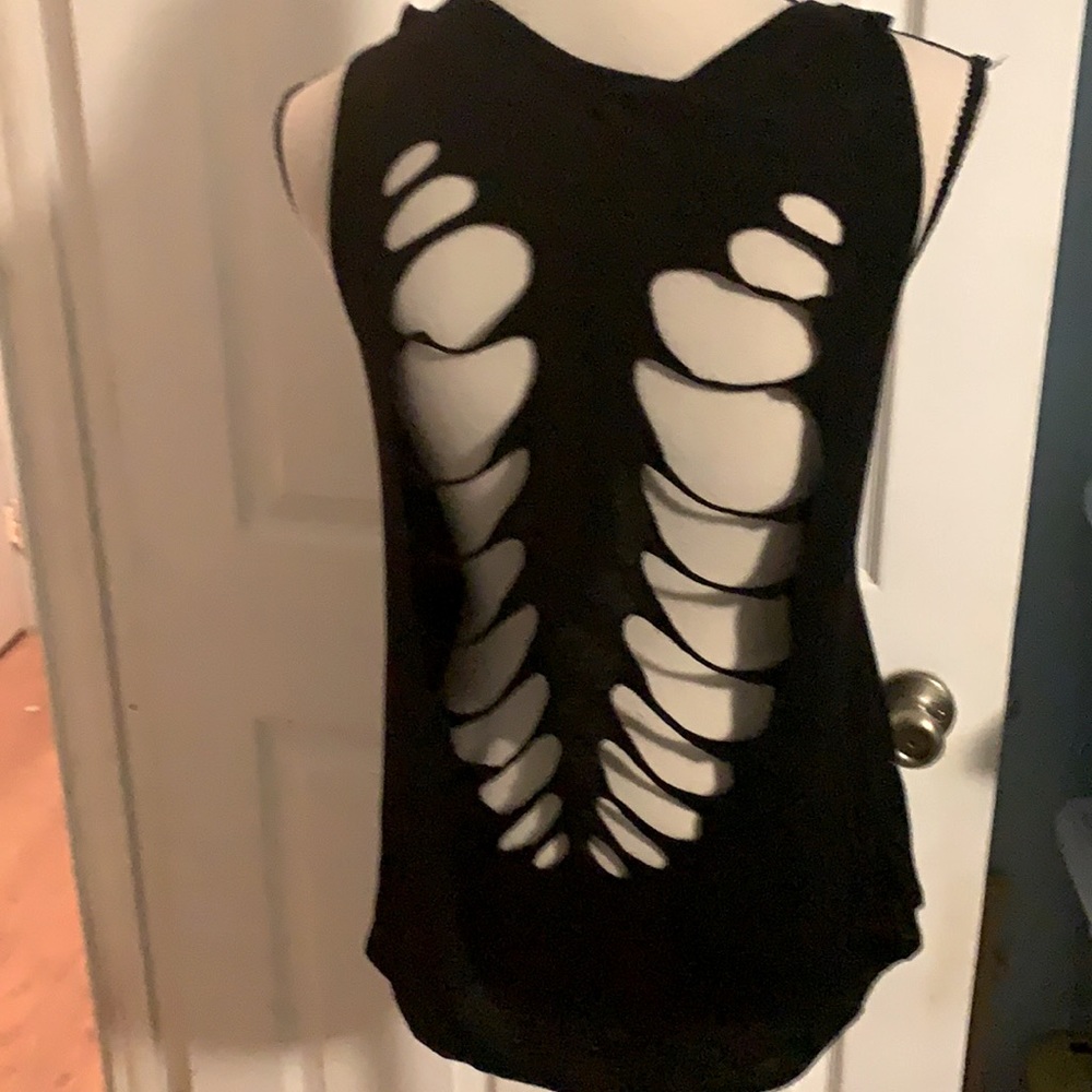 BLACK GRAPHIC RIOPED STYLE TANK TOP/TEE - Picture 6 of 9